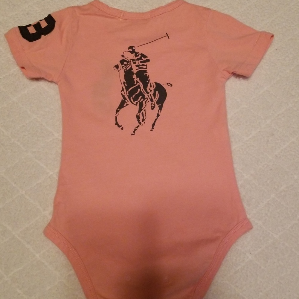 👶Polo by Ralph Lauren Pink baby Onesie (Size 8/9)